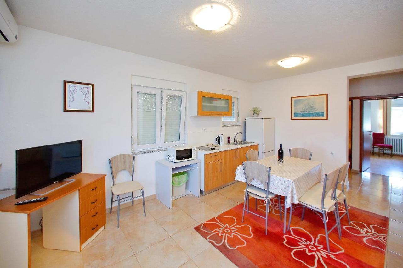 Sunny Apartments Bibinje Luaran gambar
